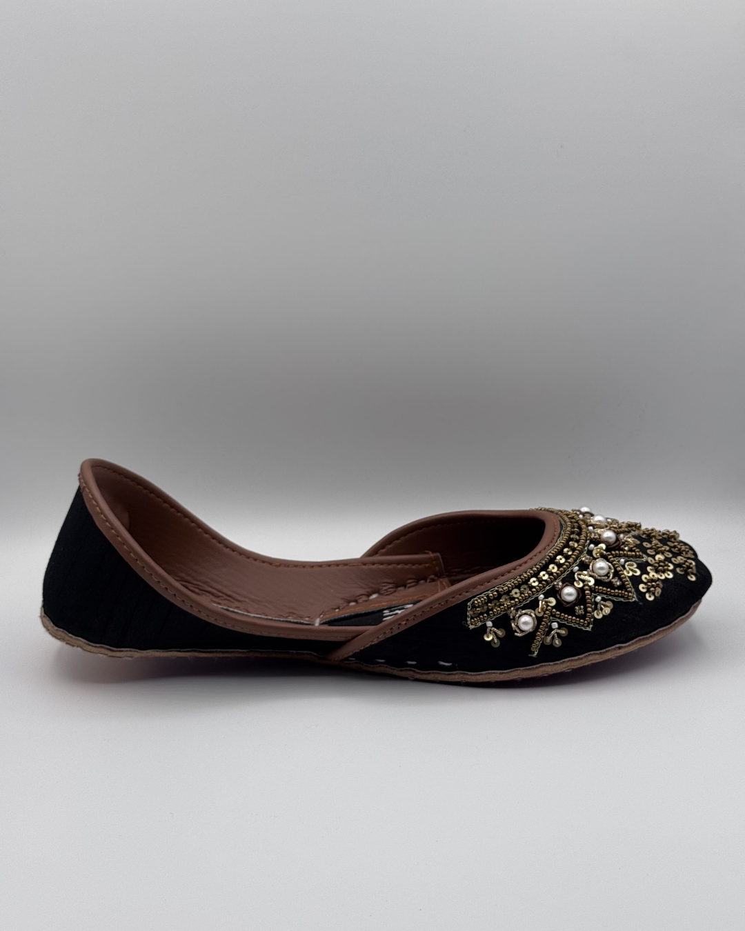 Black Pearl Fancy Khussa For Women