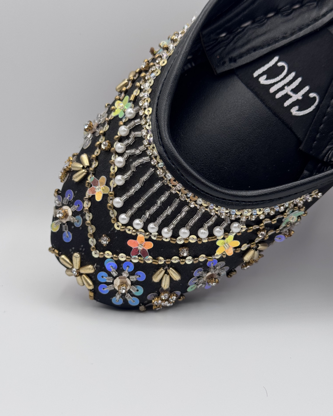 Midnight Aurora Fancy Khussa For Women