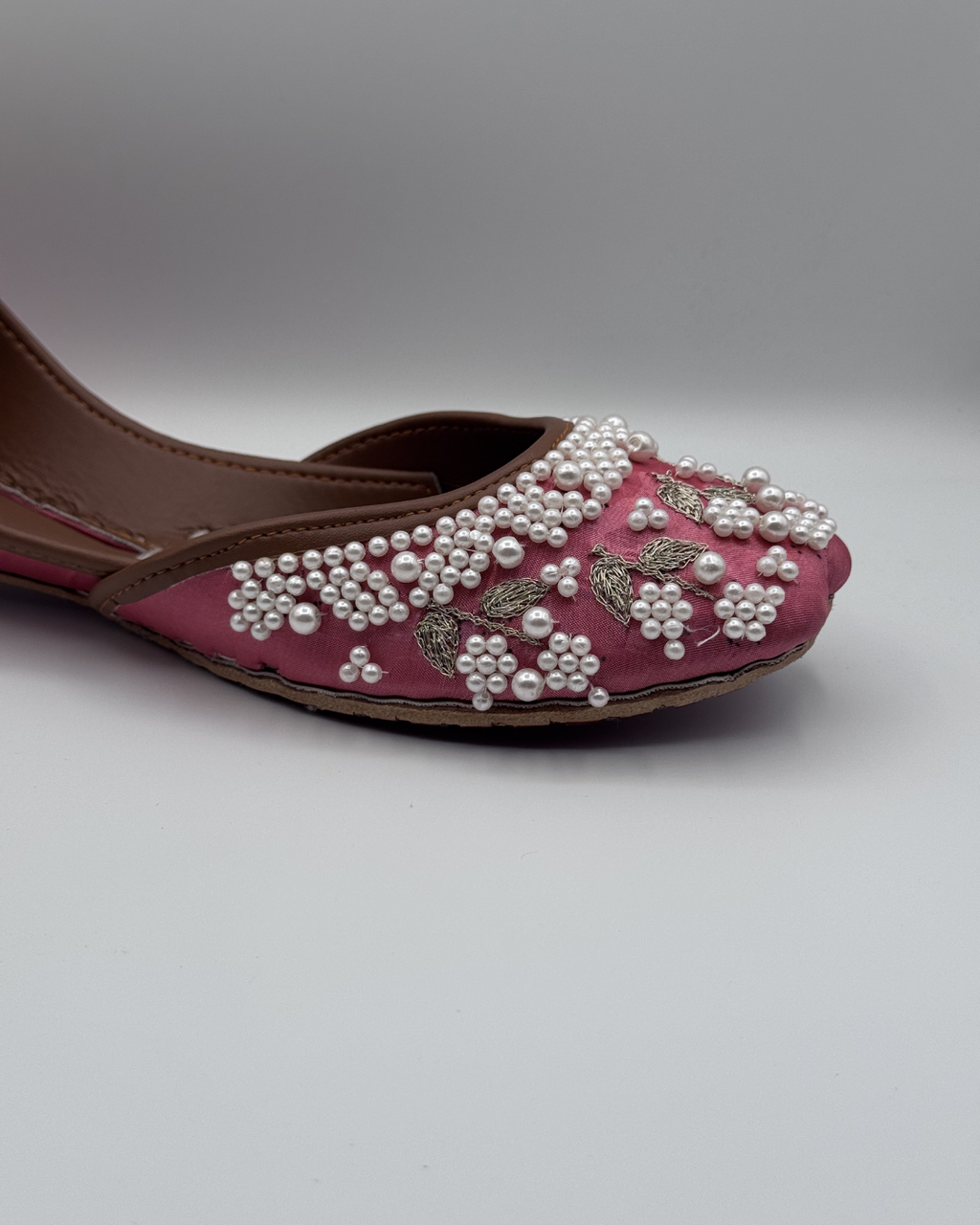 Blush Pearl Bloom Khussa For Women