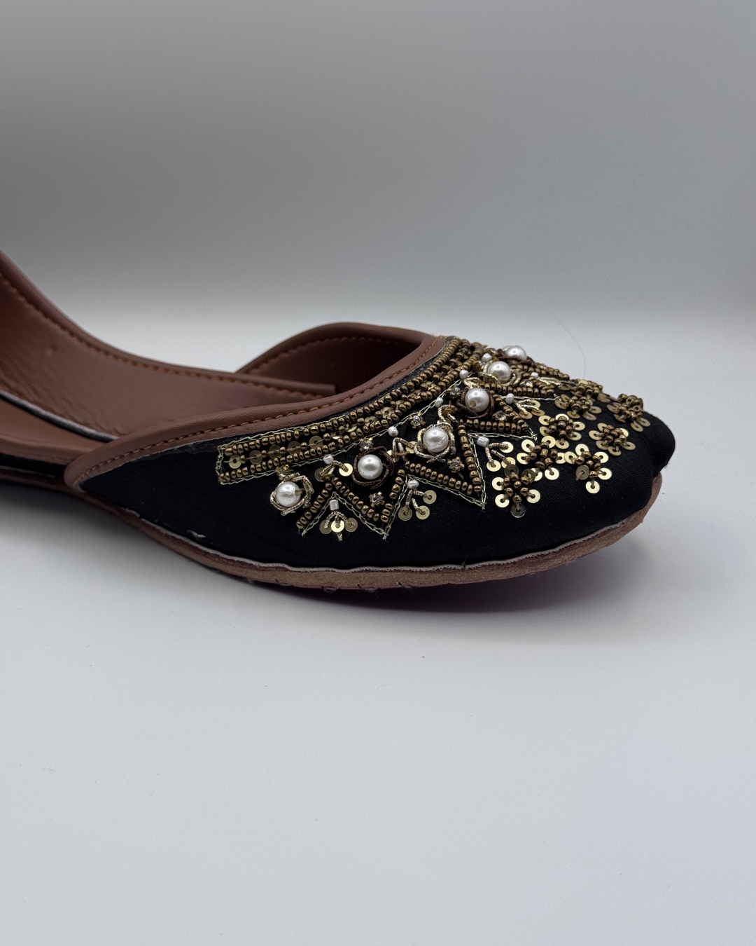 Black Pearl Fancy Khussa For Women