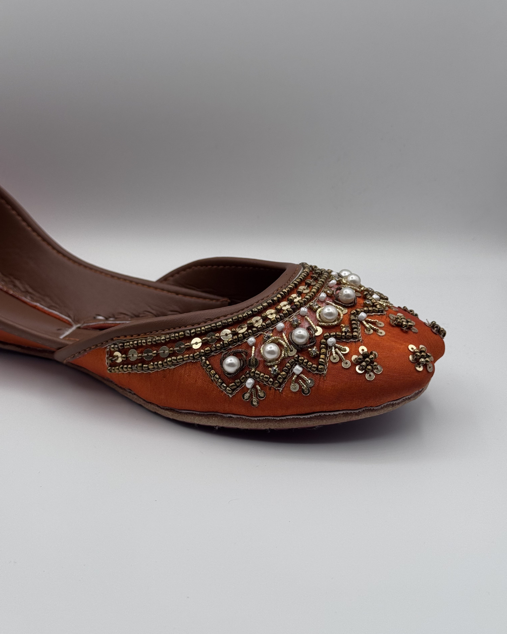 Royal Amber Fancy Khussa For Women